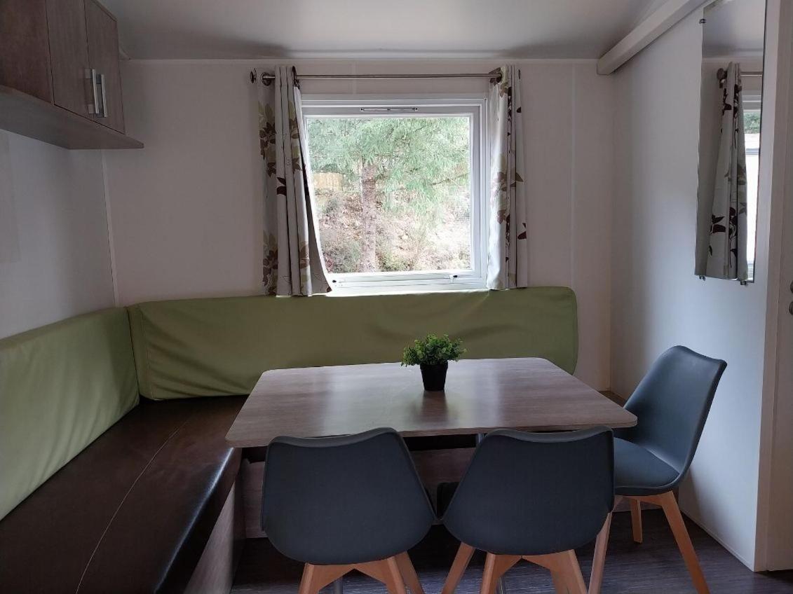 Camping Bonneval Jaujac Bagian luar foto