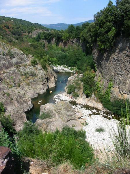 Camping Bonneval Jaujac Bagian luar foto
