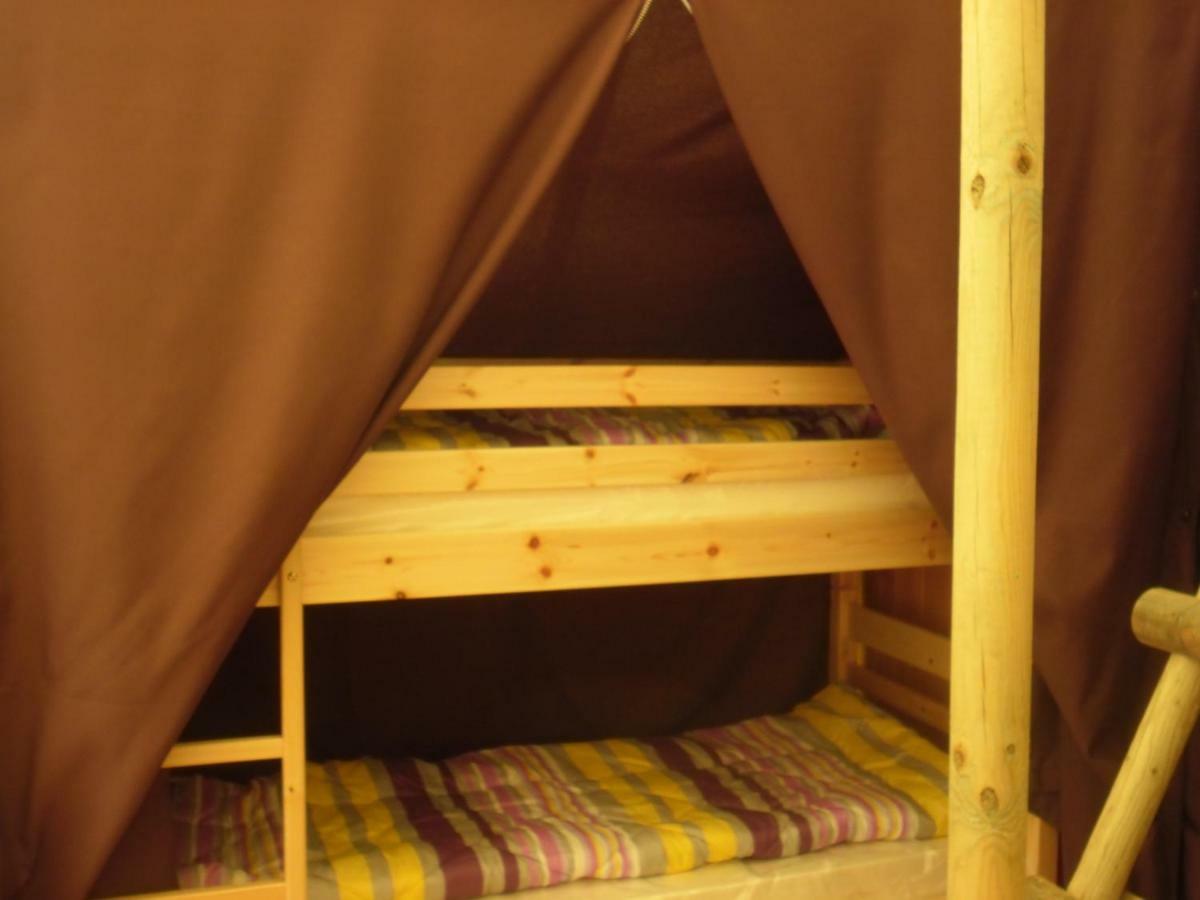 Camping Bonneval Jaujac Bagian luar foto